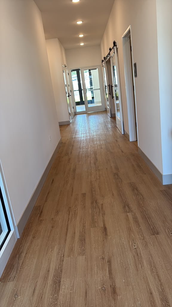 Commercial cleaning work photo 15 of 17
