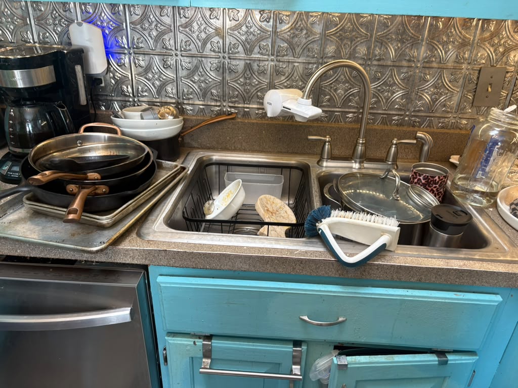Cleaning work photo 2 of 14